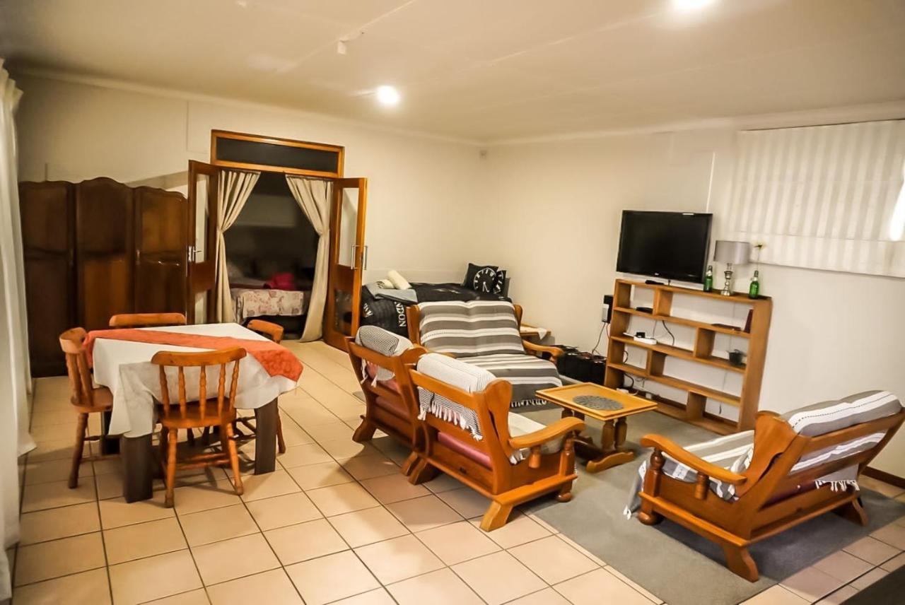 Ladybrand Heritage House المظهر الخارجي الصورة